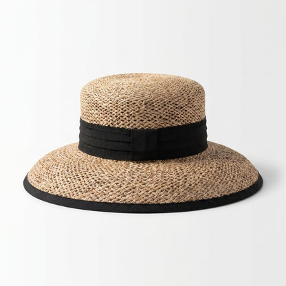 Rückansicht der Seegraß-Cloche in Natur