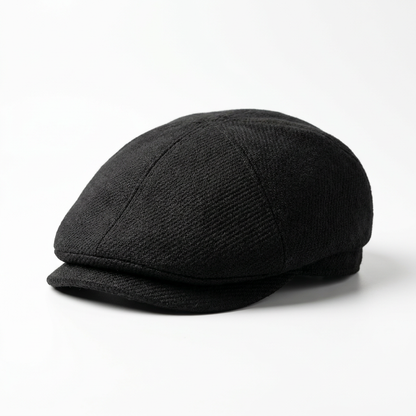 Vorderansicht der schwarzen Flatcap