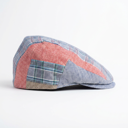 Linke Seitenansicht der Flatcap aus Leinen in Patchwork