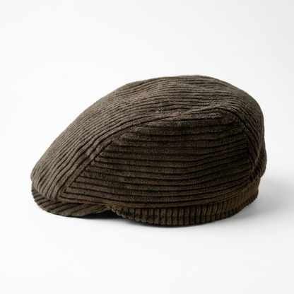 Rechte Seitenansicht der Flatcap aus Cord in Oliv